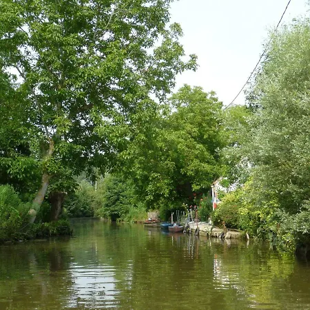 La P'houlle D'eau Prázdninový dům Watten
